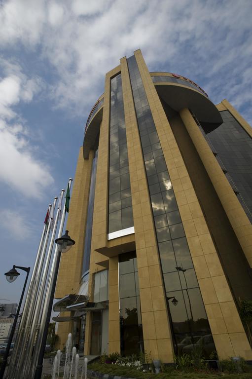 Eastyard Khobar Hotel - Formerly Ramada By Wyndham Khobar Εξωτερικό φωτογραφία