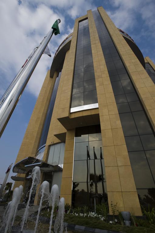 Eastyard Khobar Hotel - Formerly Ramada By Wyndham Khobar Εξωτερικό φωτογραφία