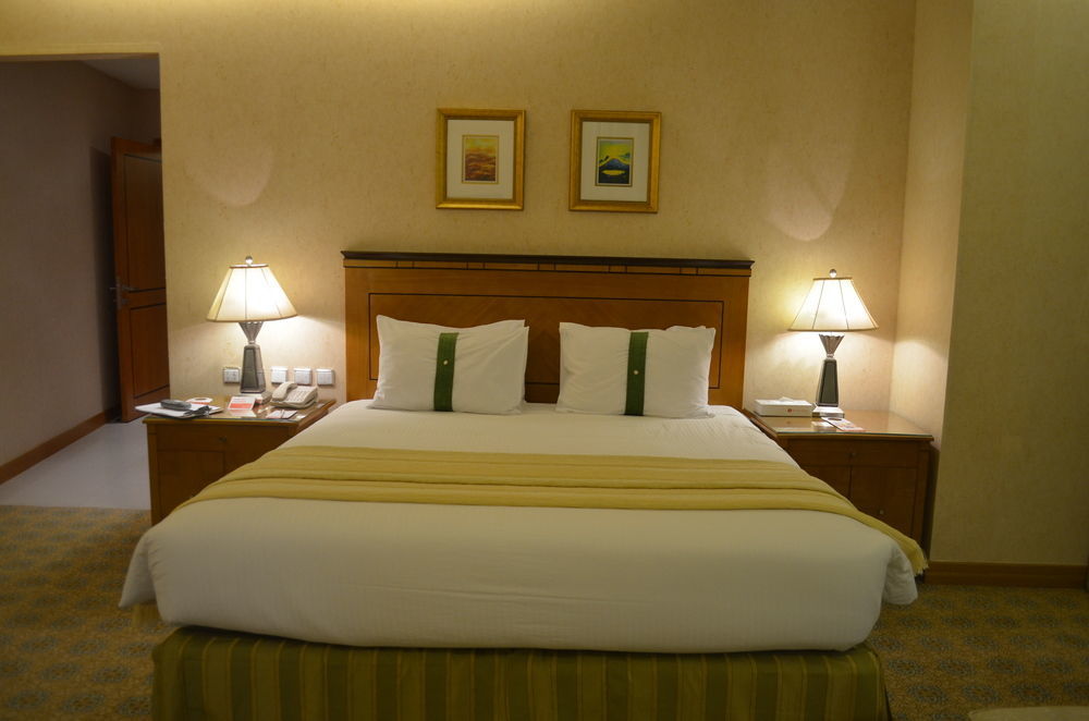Eastyard Khobar Hotel - Formerly Ramada By Wyndham Khobar Εξωτερικό φωτογραφία