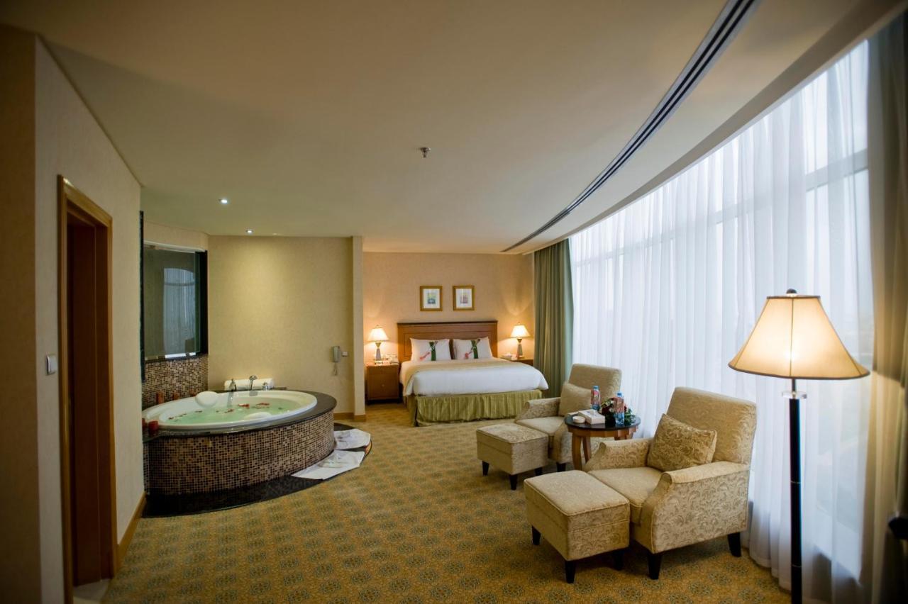 Eastyard Khobar Hotel - Formerly Ramada By Wyndham Khobar Δωμάτιο φωτογραφία