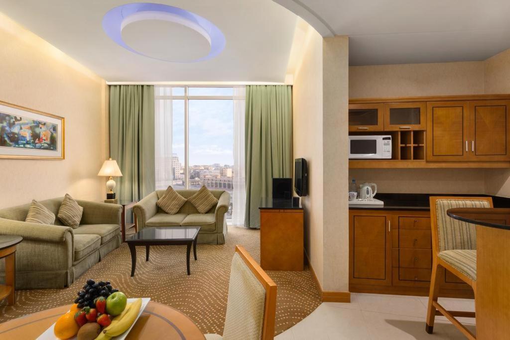Eastyard Khobar Hotel - Formerly Ramada By Wyndham Khobar Εξωτερικό φωτογραφία